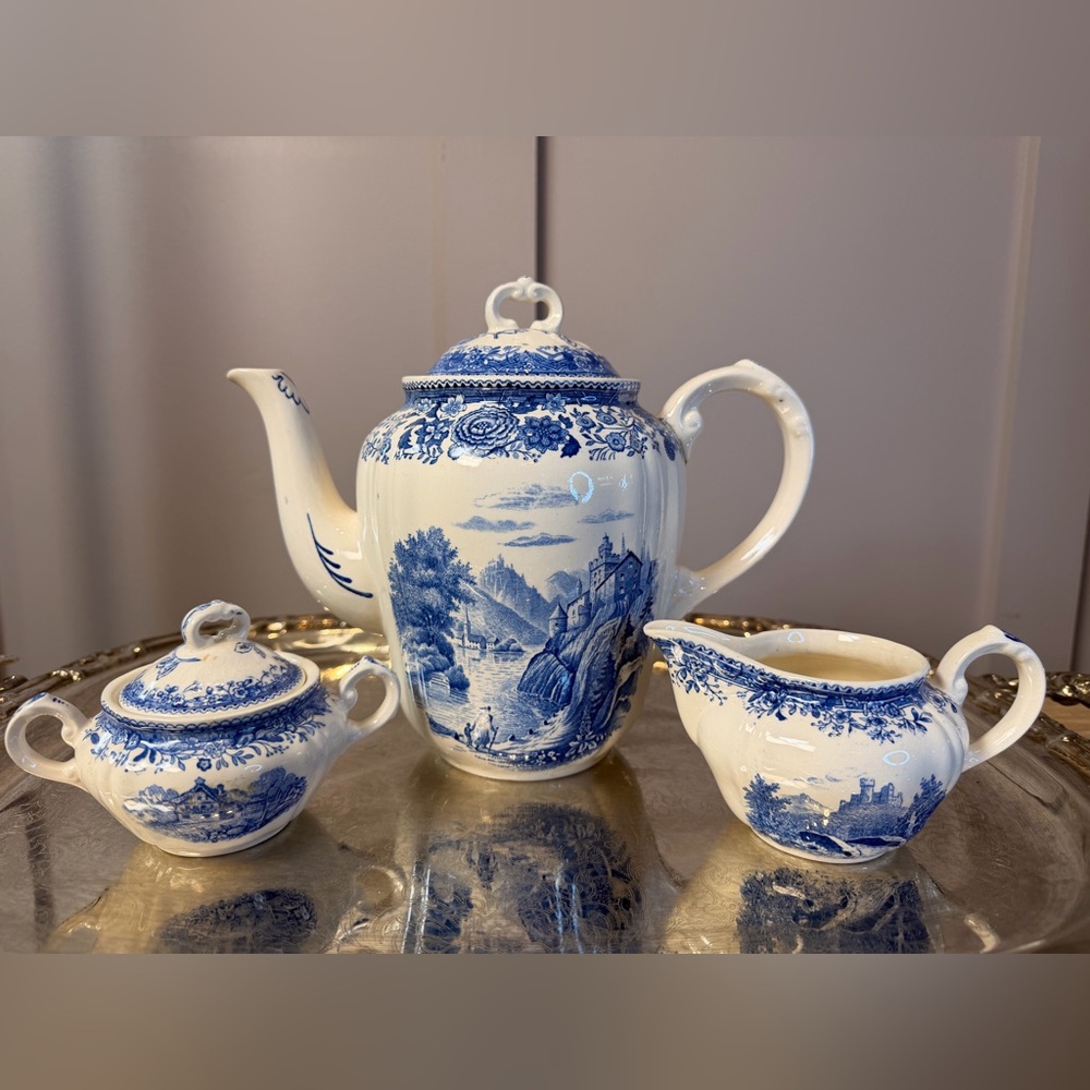 VTG Villeroy & Boch Burgenland Germany White Blue Coffee Tea Pot Cream Sugar